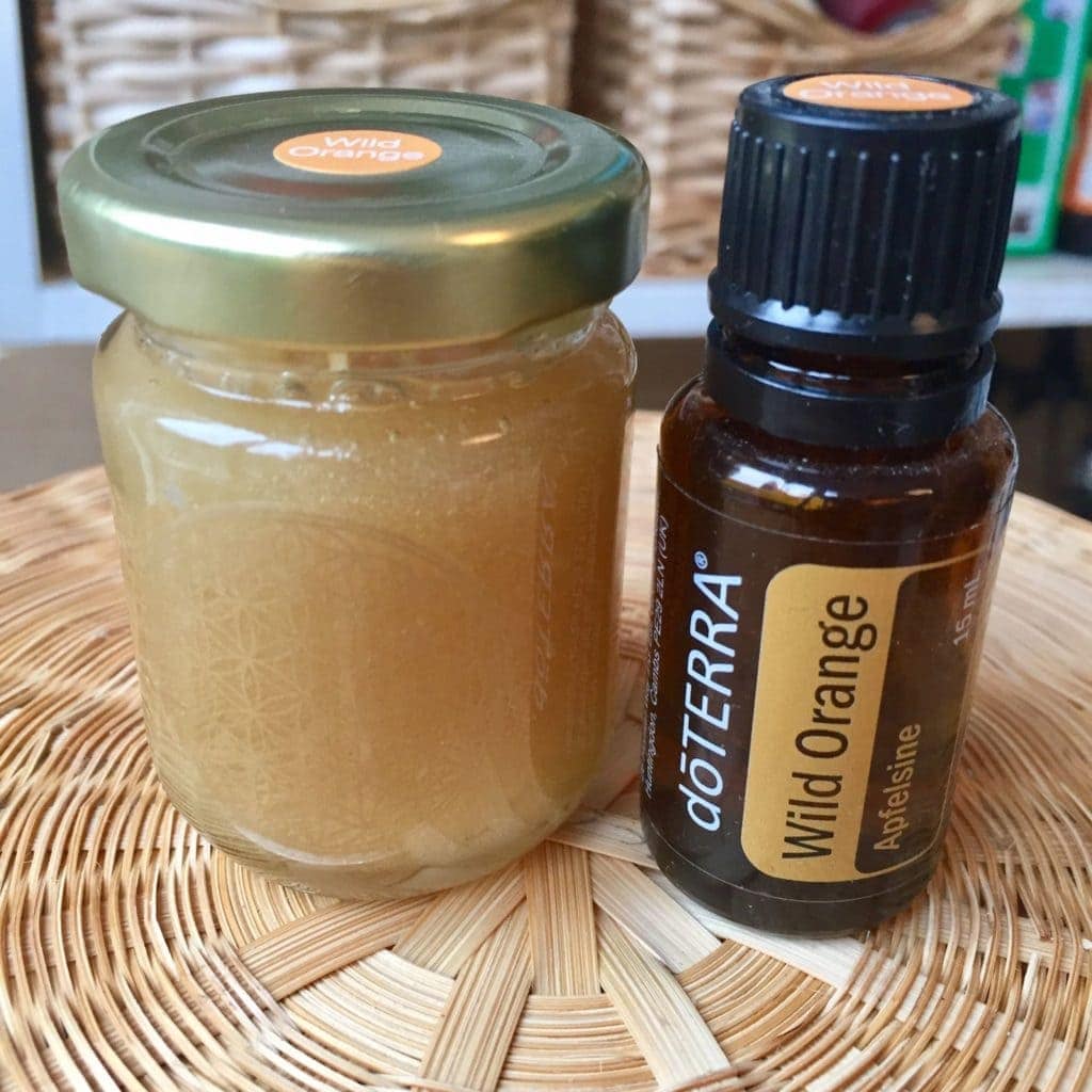 Jak na Aromamedy aneb med+esenciální olej = ideální kombinace